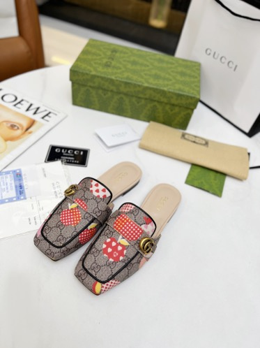 Gucci 2022 New Slipper Walk Show 35-41-b543ab34